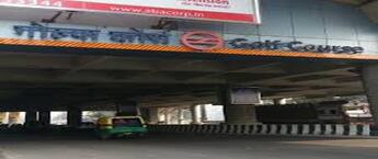 Golf Course Metro Station Advertising in Noida, Best Back Lit Panel Advertising in Metro Station Noida, Metro Station Advertising in Noida
